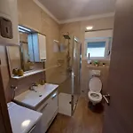 House Forest Дом отдыха Шибеник
