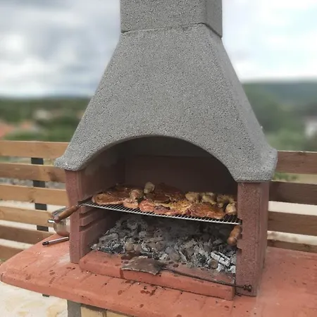 Сasa de vacaciones House Forest