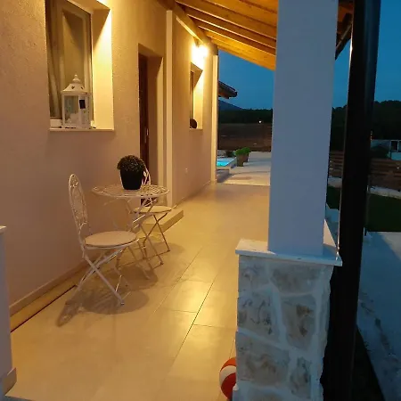 House Forest Holiday home *