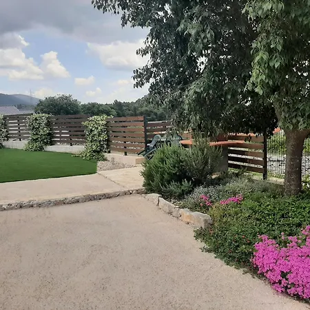 House Forest Σπίτι διακοπών Σίμπενικ