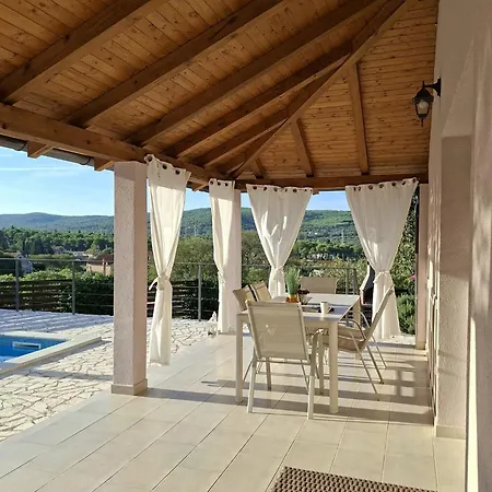 Nyaraló House Forest Šibenik